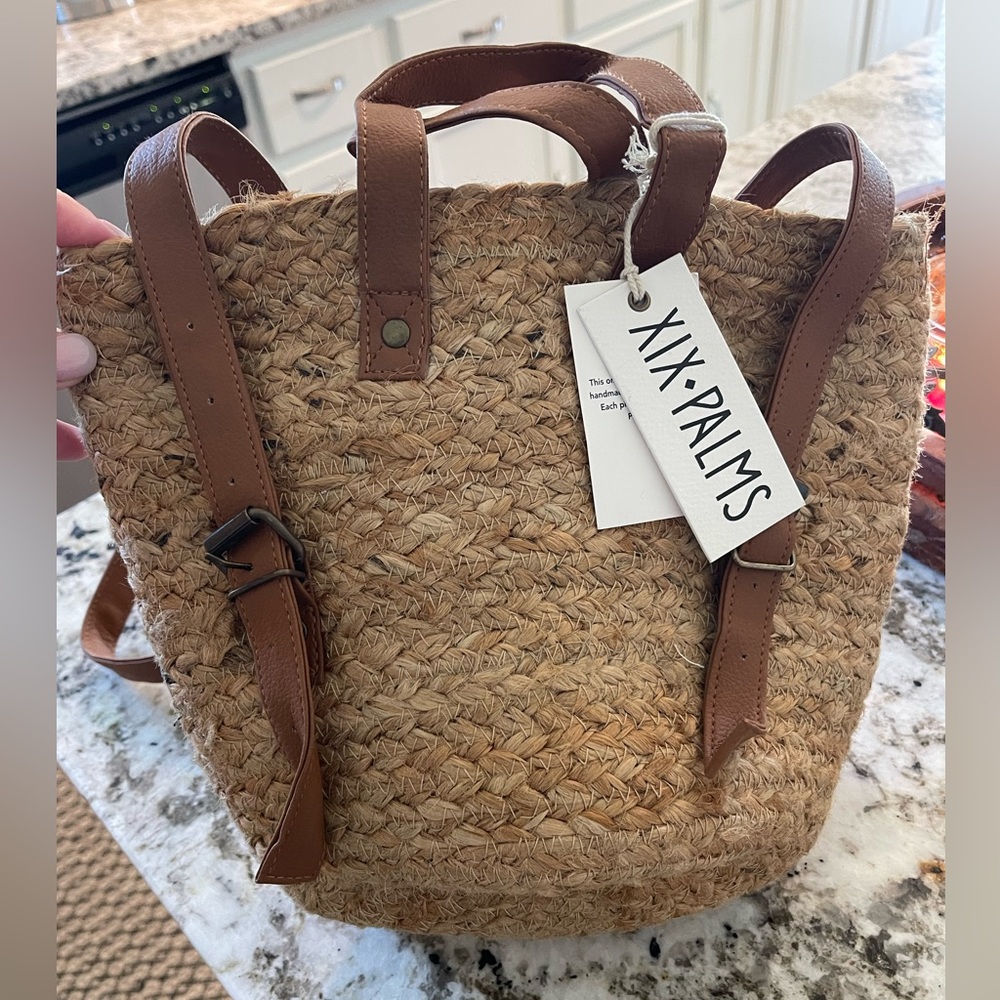 Insulated Straw Backpack - image 1